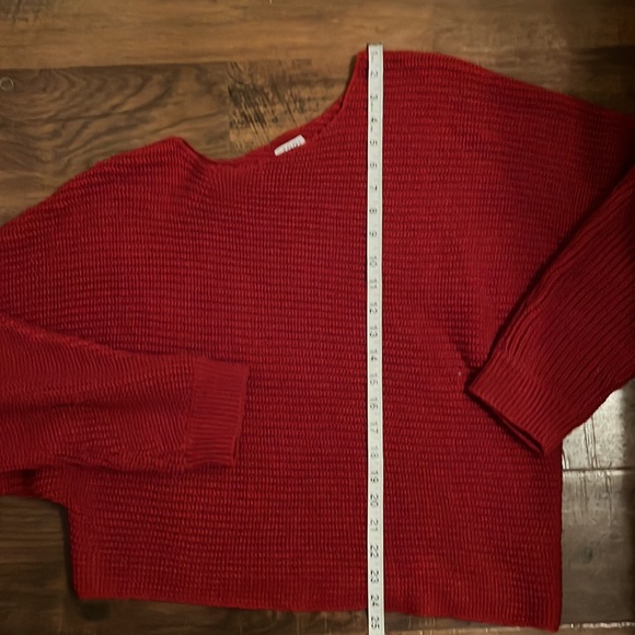 Tobi Red sweater - Picture 6 of 10